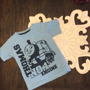 Boys Thomas the train shirt 5t